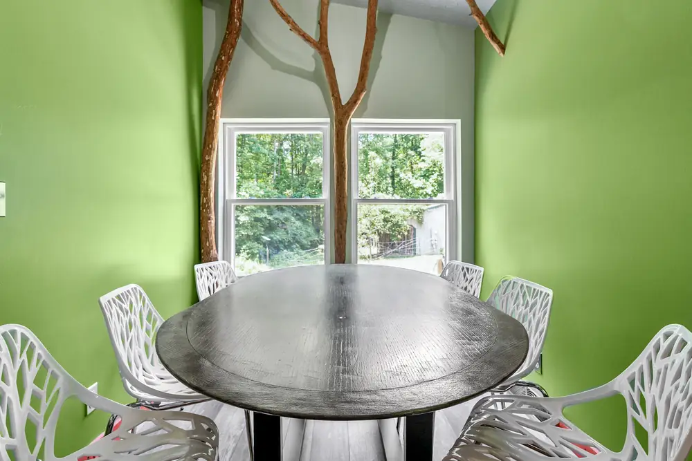 Group Retreat Dining Table at Art Lodge Raven’s Retreat Hocking Hills F