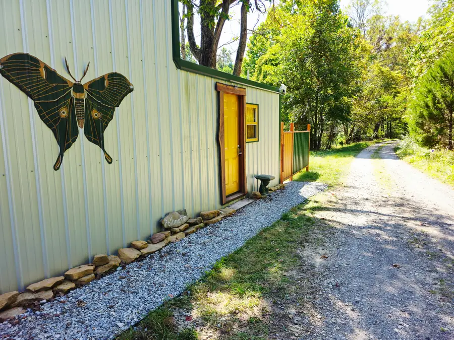 The Sculptor’s Art Bungalow, set up for a solo or couples retreat